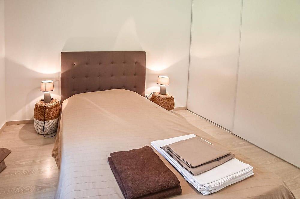 Magnífica casa en Grignan con piscina privada, que puede ser interior o. in Grignan, Región de Nyons