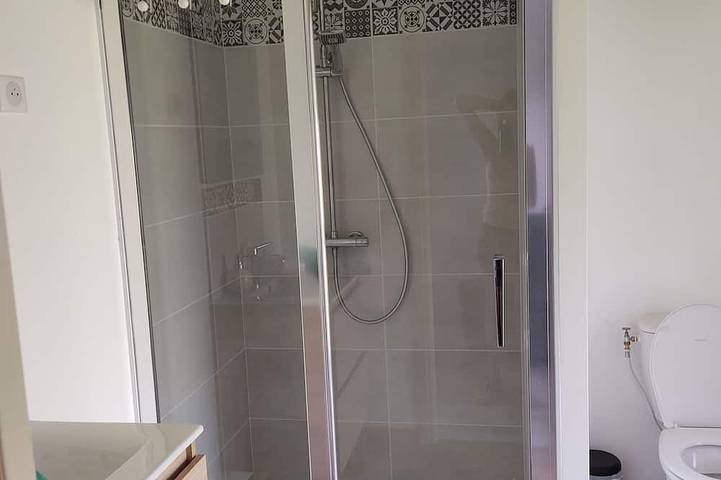 Location de vacances pour 3 personnes, avec jacuzzi à Montmelard - 4