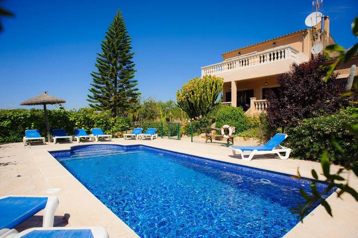 Casa rural para 9 personas, con jardín y terraza en Felanitx