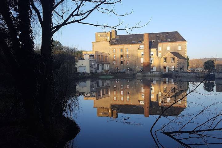 Gîte pour 2 personnes, avec jardin et balcon à Marboué