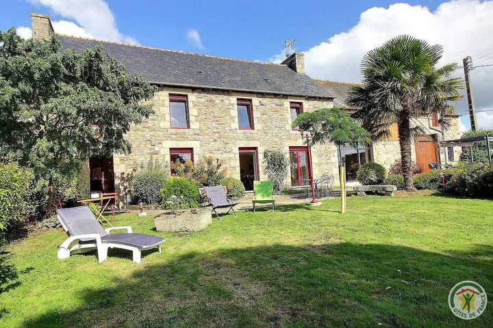 Chambre d’hôte pour 2 personnes, avec Terrasse et Jardin à Langourla