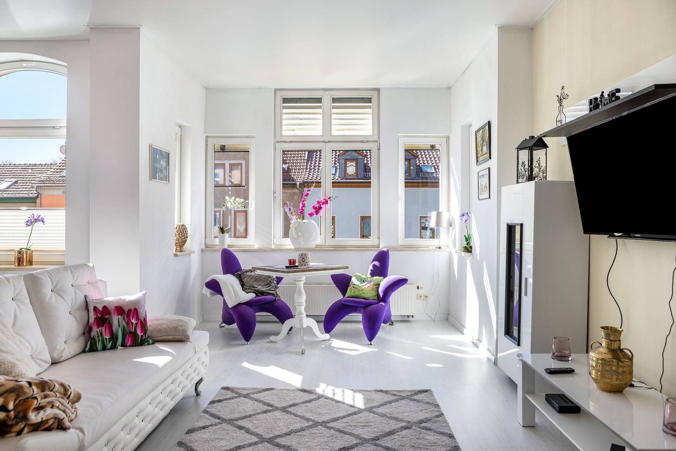 Ganze Wohnung, Ferienwohnung 'Vogelnest Hochzeitssuite' mit Gemeinschaftspool, gemeinsamer Terrasse und Wi-Fi in Mühlhausen, Unstrut-Hainich-Kreis
