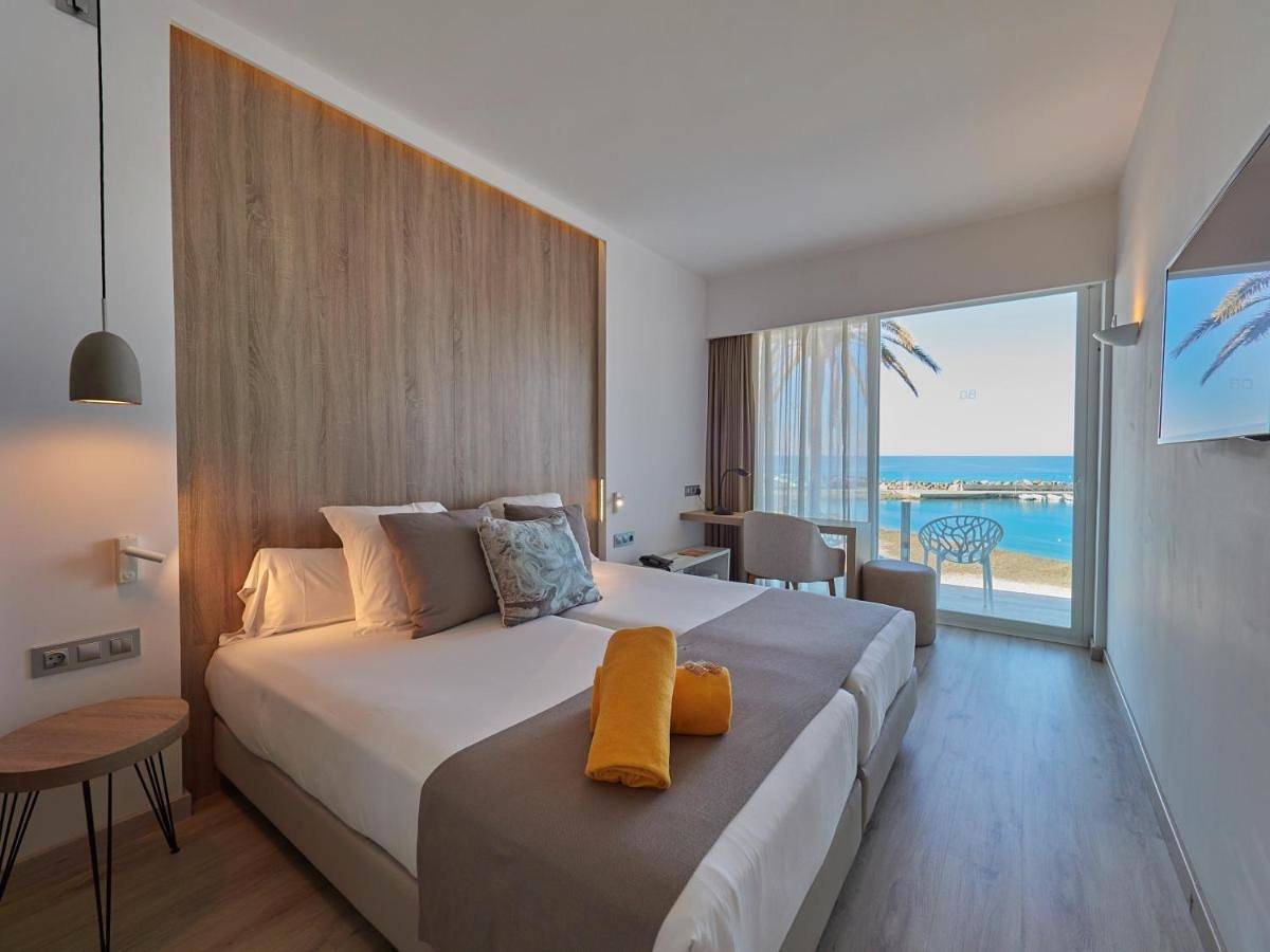 Hôtel pour 10 personnes avec jacuzzi in Can Pastilla, Palma de Majorque