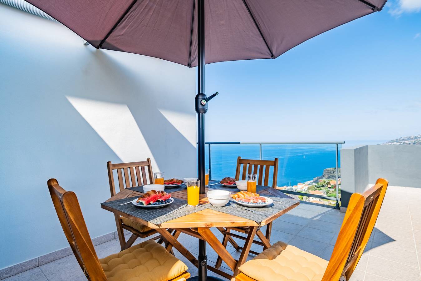 Villa Brava Sunset by Homie in Pináculo, Ribeira Brava
