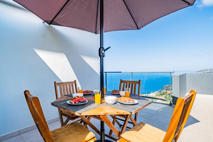 Villa Brava Sunset by Homie in Pináculo, Ribeira Brava