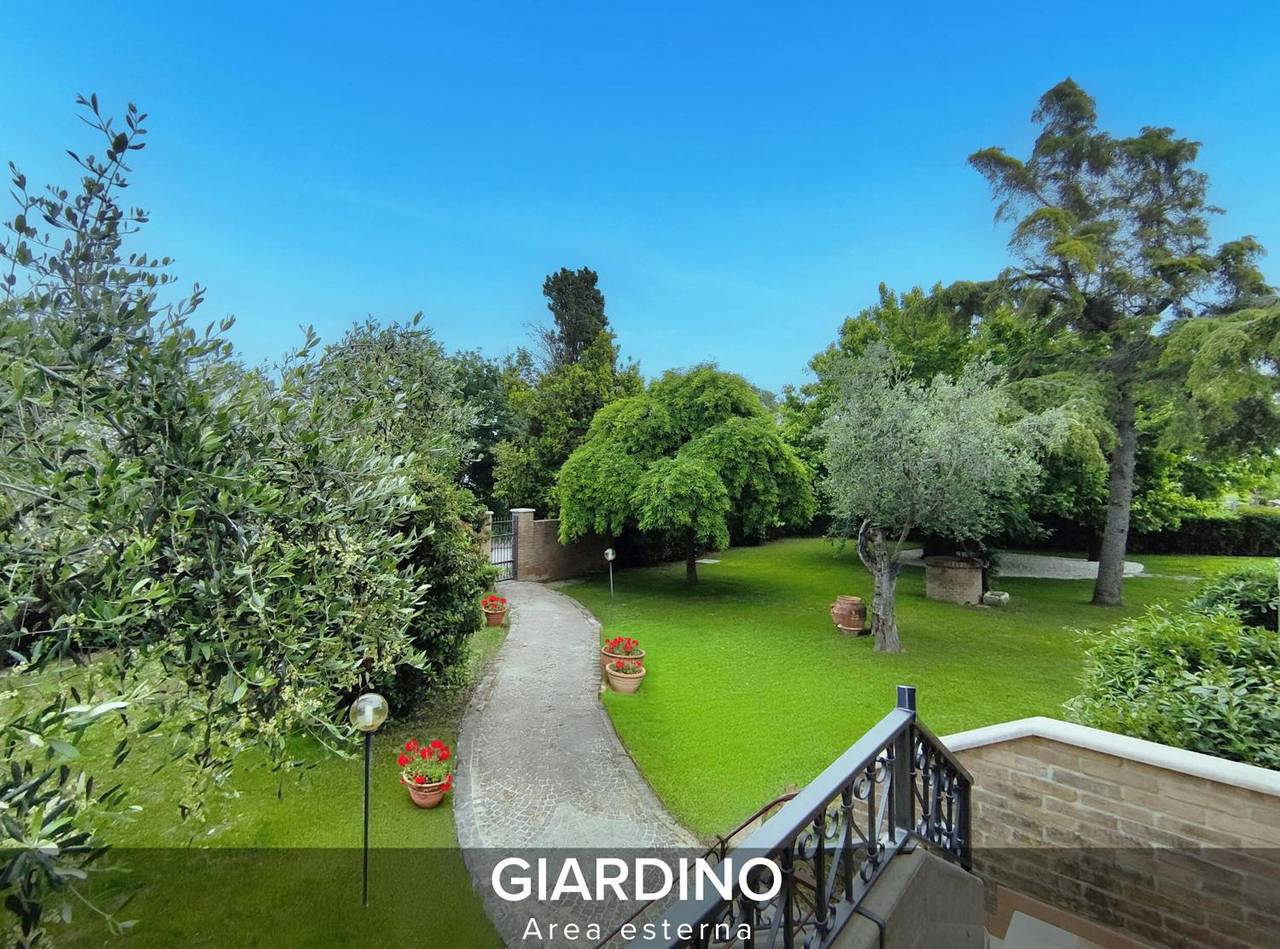 Villa Gelsi avec piscine près de Pesaro in Pesaro-Urbino