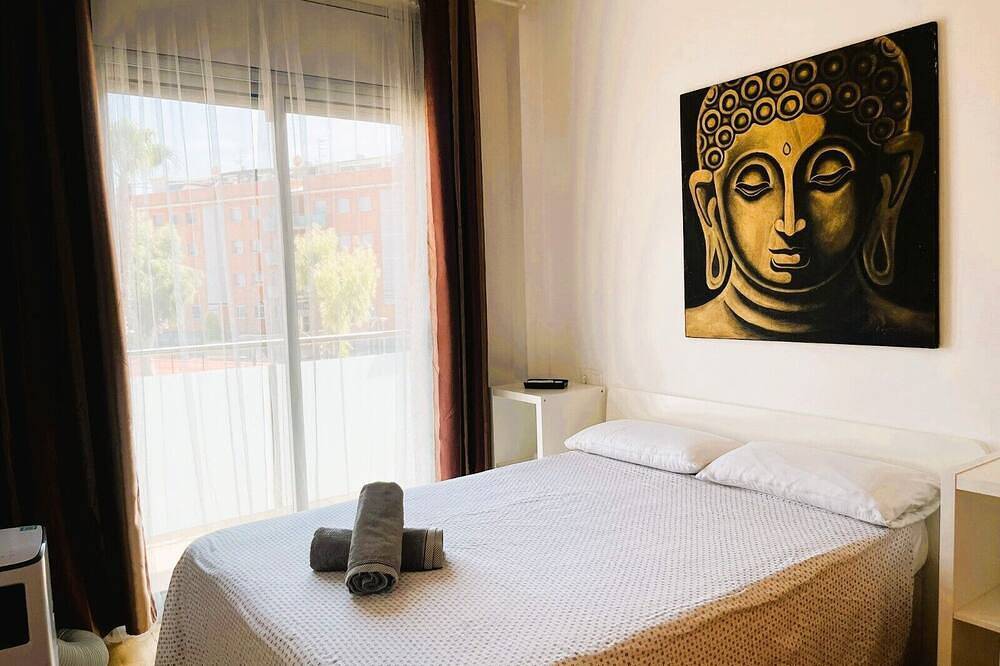 Apartamento entero, Enjoy in beautiful flat in front the sea and beach in Cubellas, Garraf