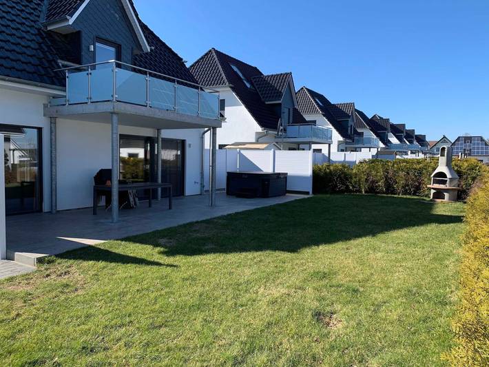 Ferienhaus für 8 Personen, mit Sauna und Whirlpool sowie Garten, kinderfreundlich in Mecklenburgische Seenplatte - 3