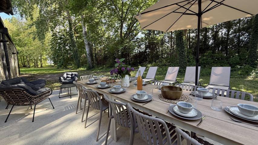 Gîte pour 12 personnes, avec jardin et terrasse, animaux acceptés dans l' Aube - 2