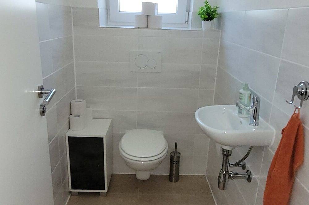 Ganze Wohnung, Einzelzimmer für 4 Gäste mit 80m² in Ebersbach an der Fils in Ebersbach an der Fils, Landkreis Göppingen