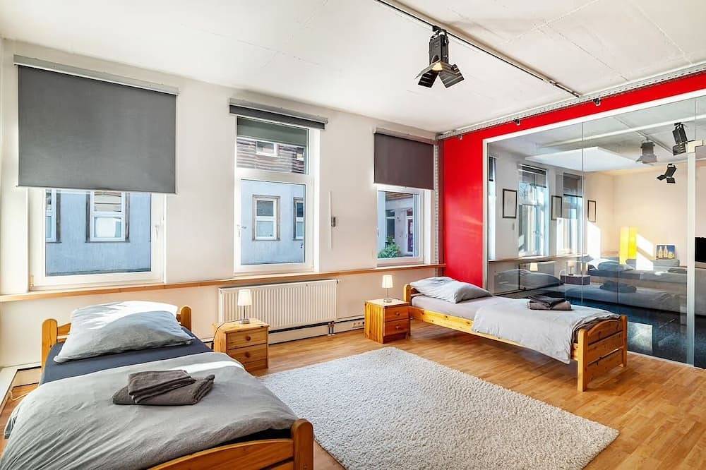 Ganze Wohnung, 140 qm Loftwohnung im Fabrikstil in Groß-Umstadt - Zentral - 2 Schlafzimmer in Groß-Umstadt, Main-Odenwald