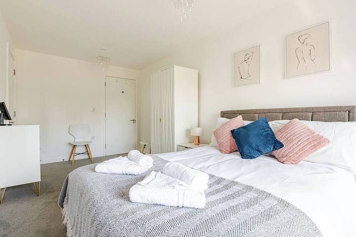 Appartement entier, 2Bed 2Bath Balcony Waterfront Retreat Manchester Apartment in Grand Manchester