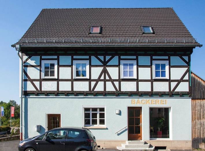 Ferienwohnung für 6 Personen, mit Balkon und Whirlpool sowie Terrasse und Ausblick in Fulda