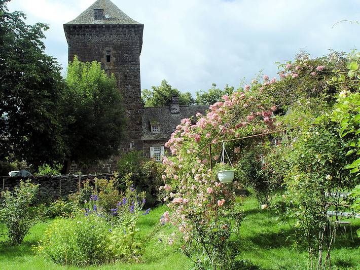 Chambre d’hôte pour 3 personnes, avec jardin dans le Cantal - 3