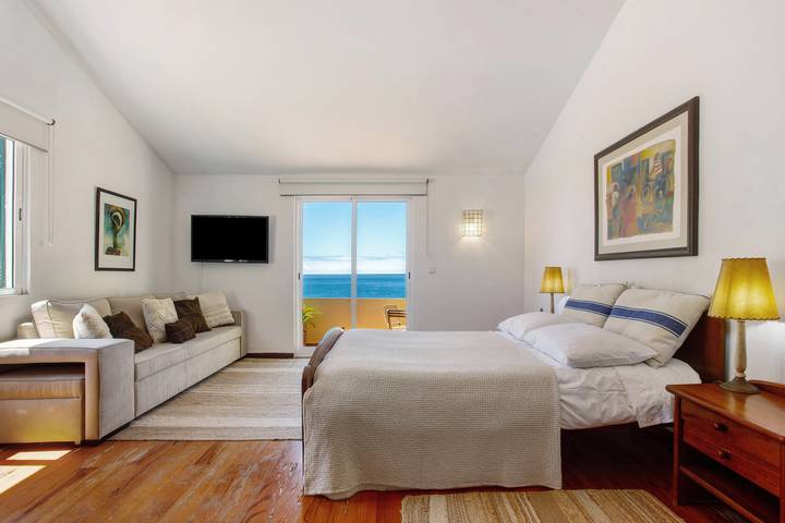 Zimmer für 3 Personen, mit Balkon und Garten auf Madeira
