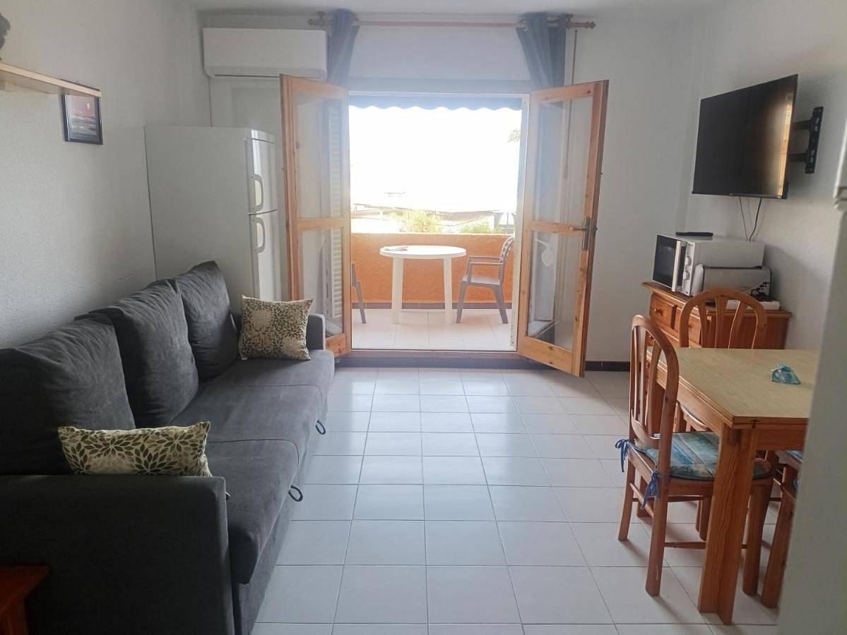 Apartamento entero, Estudio naturista 1 in Playas de Vera, Vera