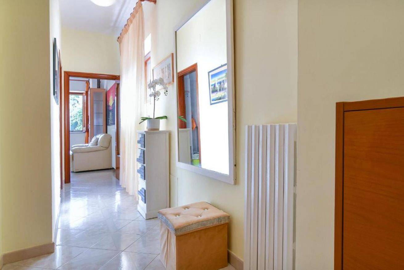 Daisy House - with free parking in Sant'Agata sui Due Golfi, Napoli e dintorni