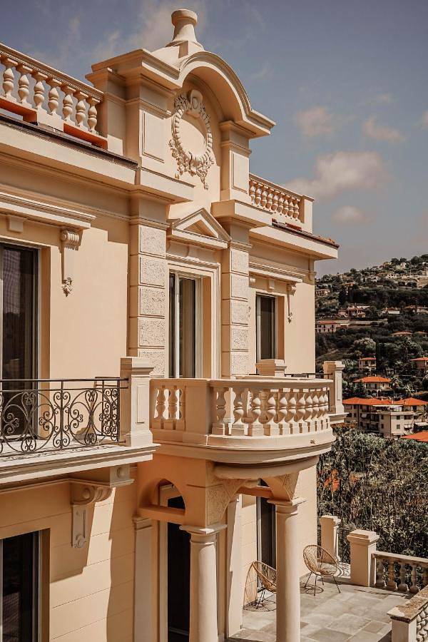 Maison d’hôte pour 3 personnes, avec terrasse ainsi que vue et jardin à Bordighera - 2