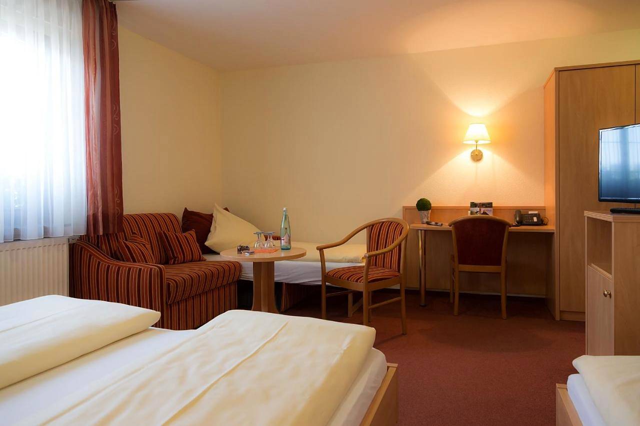 Hotel - Landgasthof Rebstock in Teningen - Bottingen, Teningen