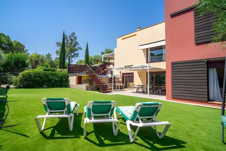 Vakantiehuis voor 8 personen, met tuin en whirlpool, met huisdier in Andalusië