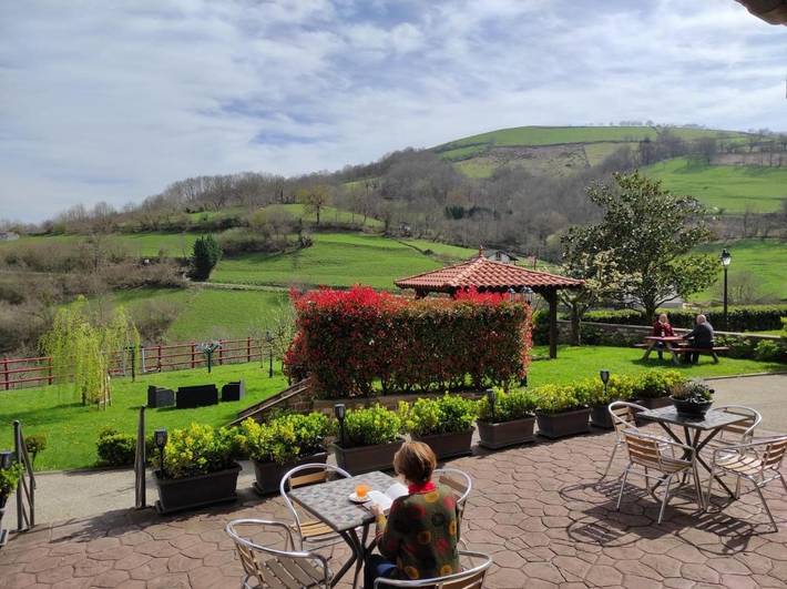 Casa rural para 3 personas, con jardín y jacuzzi, Familias con niños en Pirineo Navarro - 3