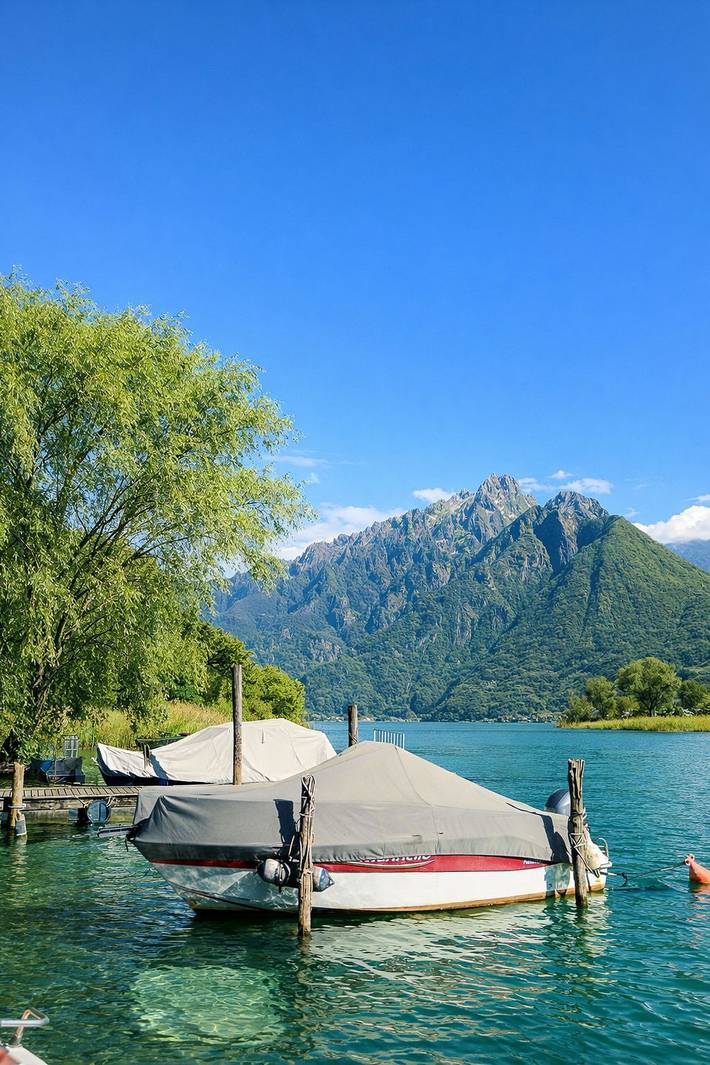 Ferienwohnung für 4 Personen, mit Balkon und Garten sowie Seeblick und Ausblick am Comer See - 2