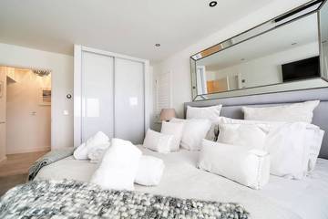 Holiday Home for 6 People in Perranporth, Cornwall, Photo 1