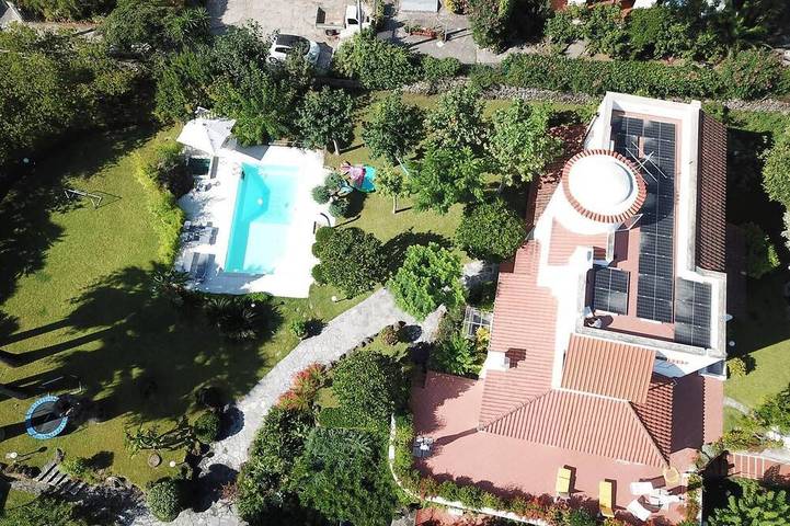 Ferienhaus für 9 Personen, mit Pool