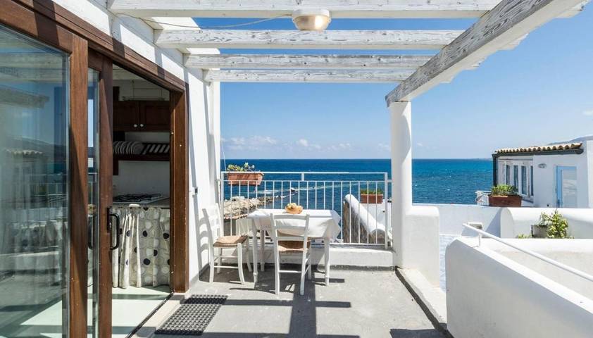 Apartamento para 2 personas, con Balcón además de Terraza y Vistas en Trapani