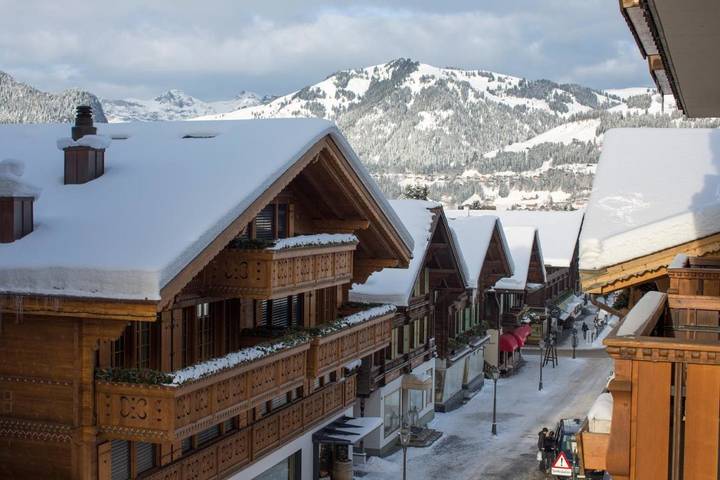 Hôtel pour 2 personnes, avec terrasse, animaux acceptés à Saanen - 4