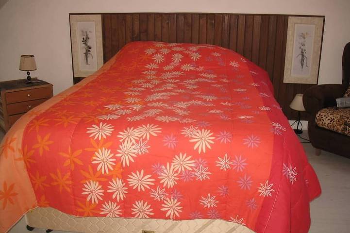 Location de vacances pour 2 personnes, avec terrasse dans Bon Repos sur Blavet - 2