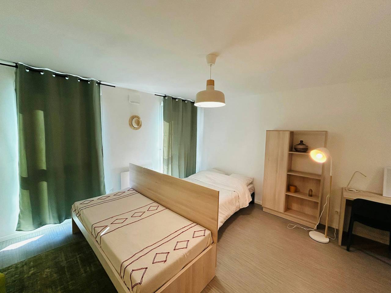 Appartement entier, We Live In R - Suite 303 in Reims, Marne