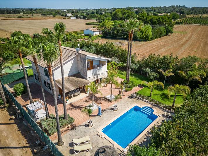 Chalet para 6 personas, con jardín y balcón - 1