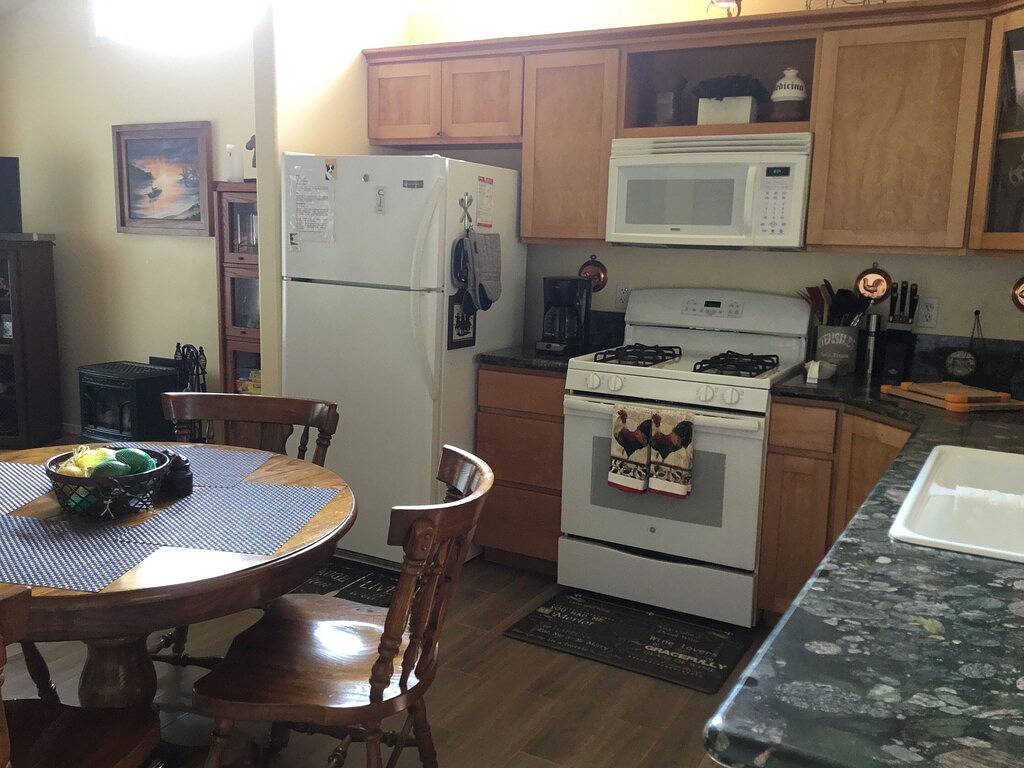 Waimea Plantation Style Home.- In der Nähe der Stadt! Buchen Sie 5 Nächte und erhalten Sie die 6. Nacht gratis! in Waimea, Hamakua