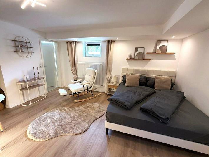 Ganze Ferienwohnung, Allgäu-Nest mit Stellplatz – Naturnah und Urban in Durach, Bayerisch Schwaben