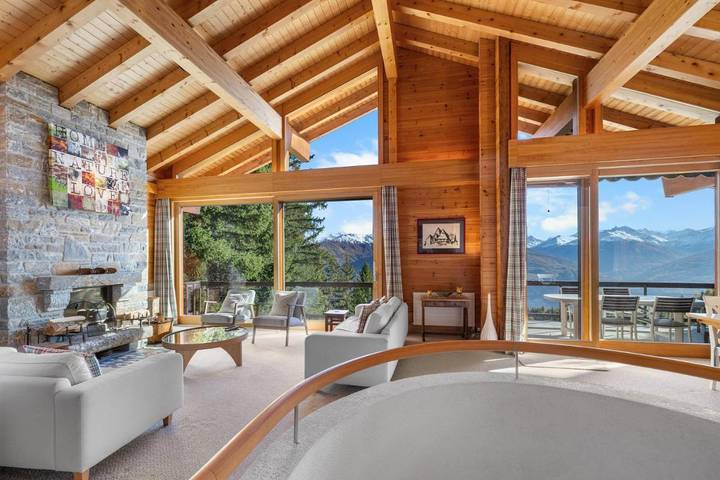 Chalet für 8 Personen, mit Balkon und Garten in Ayent