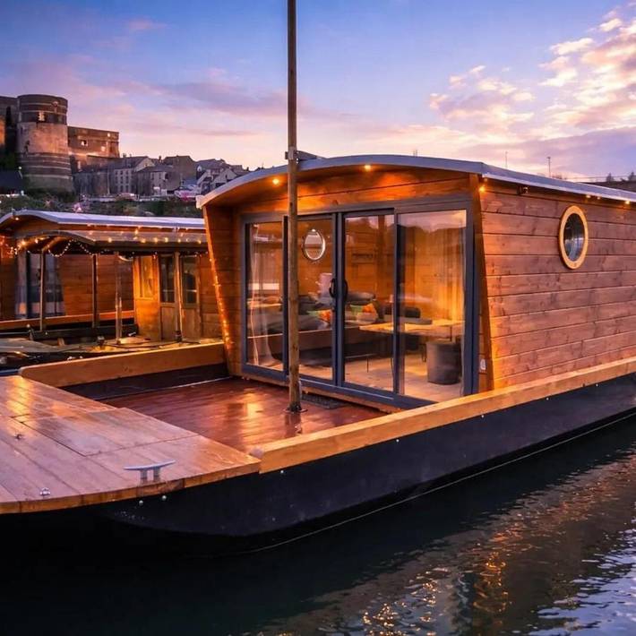 Bateau pour 2 personnes, avec terrasse et vue dans les Pays de la Loire