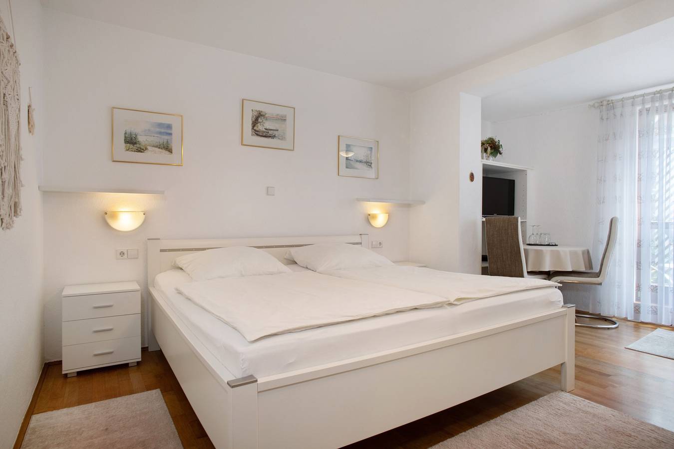 Zimmer 'Doppelzimmer 4' mit Privatterrasse und Wi-Fi in Wasserburg (Bodensee), Bayerisch Schwaben