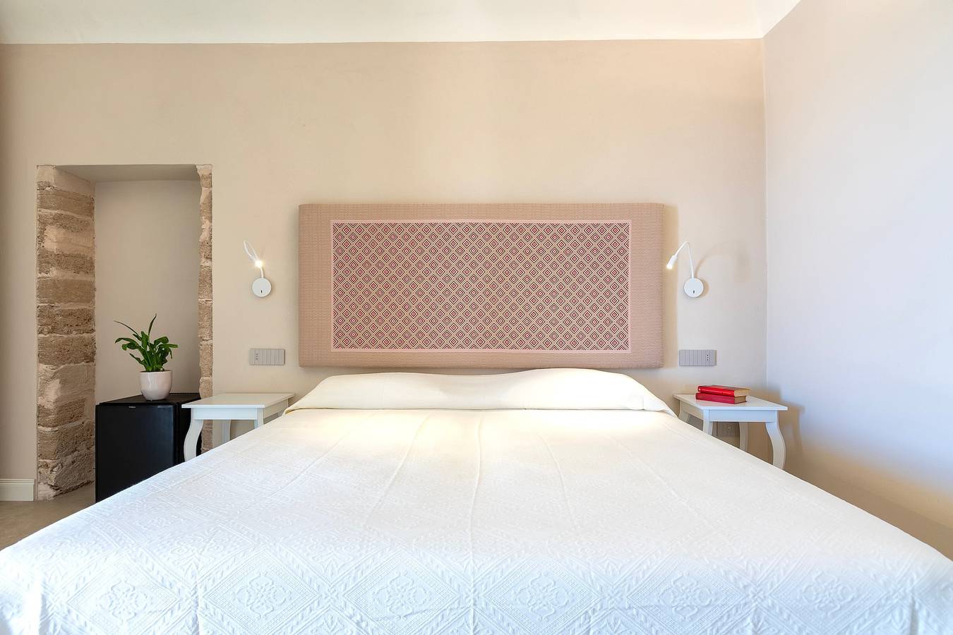 Zimmer 'Vittoria' mit Gemeinschaftspool, Wlan und Klimaanlage in Alghero, Sassari Provinz