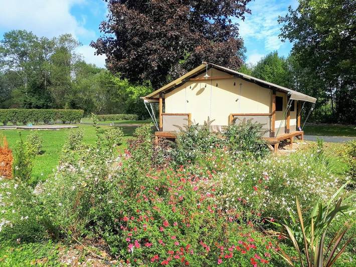 Location de vacances pour 5 personnes, avec jardin ainsi que bassin pour enfant et piscine, animaux acceptés à Buzançais - 2