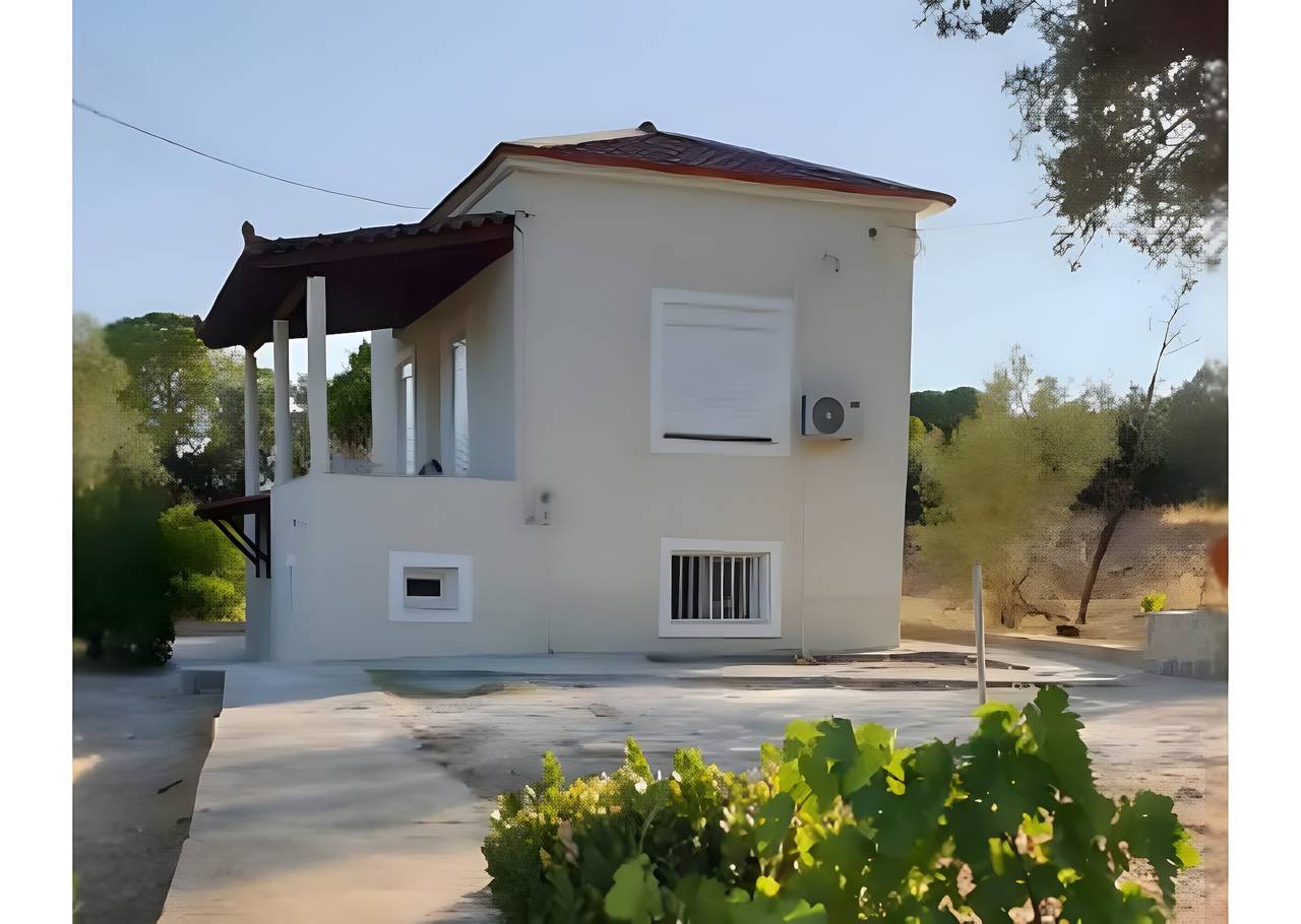 Vakantiehuis 'Vasso Galati' met Uitzicht op Zee, Wi-Fi en Airconditioning in Egina