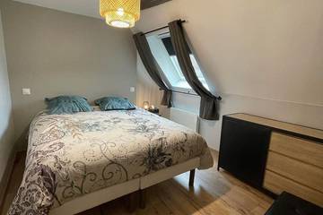 Appartement De Vacances pour 3 Personnes dans Semur-en-Auxois, Région de Montbard, Photo 1