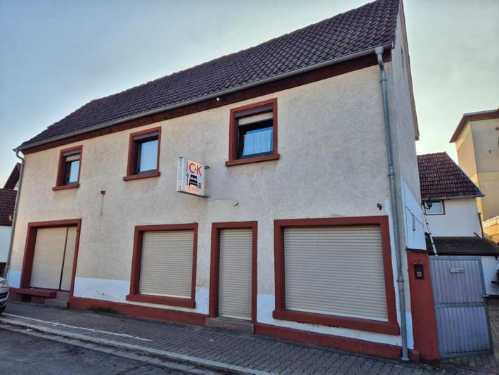 Ferienwohnung für 2 Personen, mit Terrasse in Wörth am Rhein