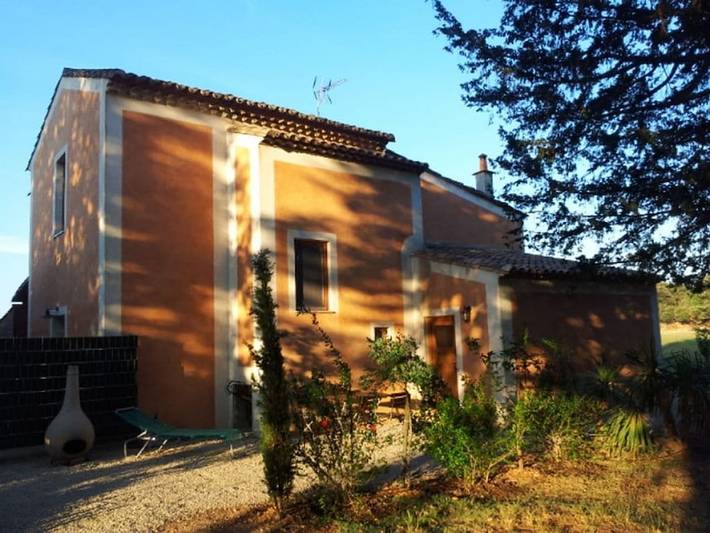 Location de vacances pour 3 personnes, avec piscine et jardin à Aspiran - 4