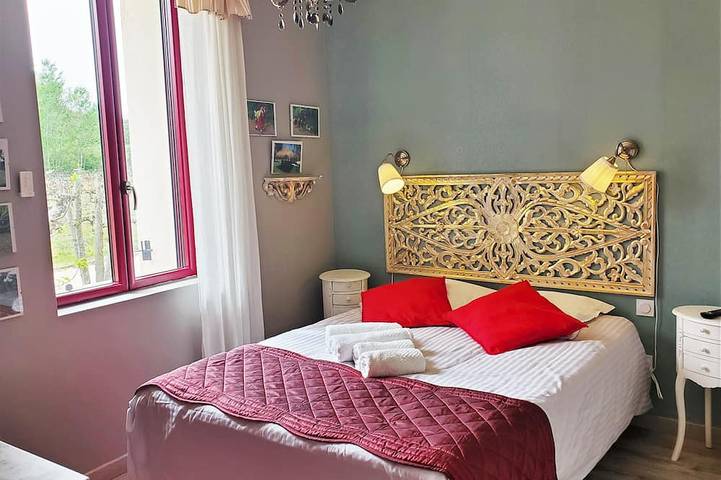 Location de vacances pour 11 personnes, avec balcon et jardin à Saint-Julien-de-Peyrolas - 4