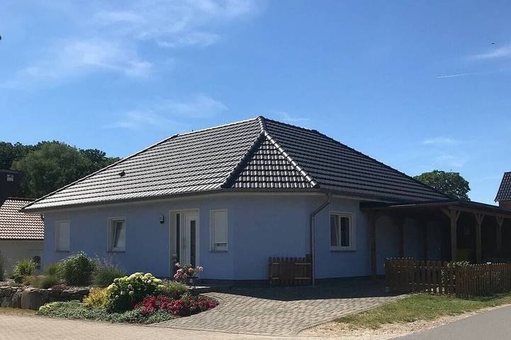 Ferienhaus für 6 Personen, mit Terrasse und Garten sowie Sauna in Biendorf