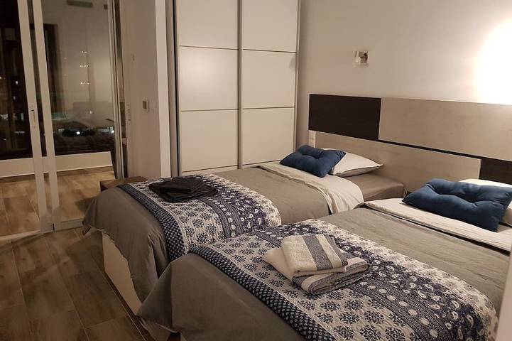 Apartamento entero, Fabulosa de lujo apartamento 100m y 50m a la playa , vista del mar , 2 terraza in El Barrio, San Juan Playa (Alicante)