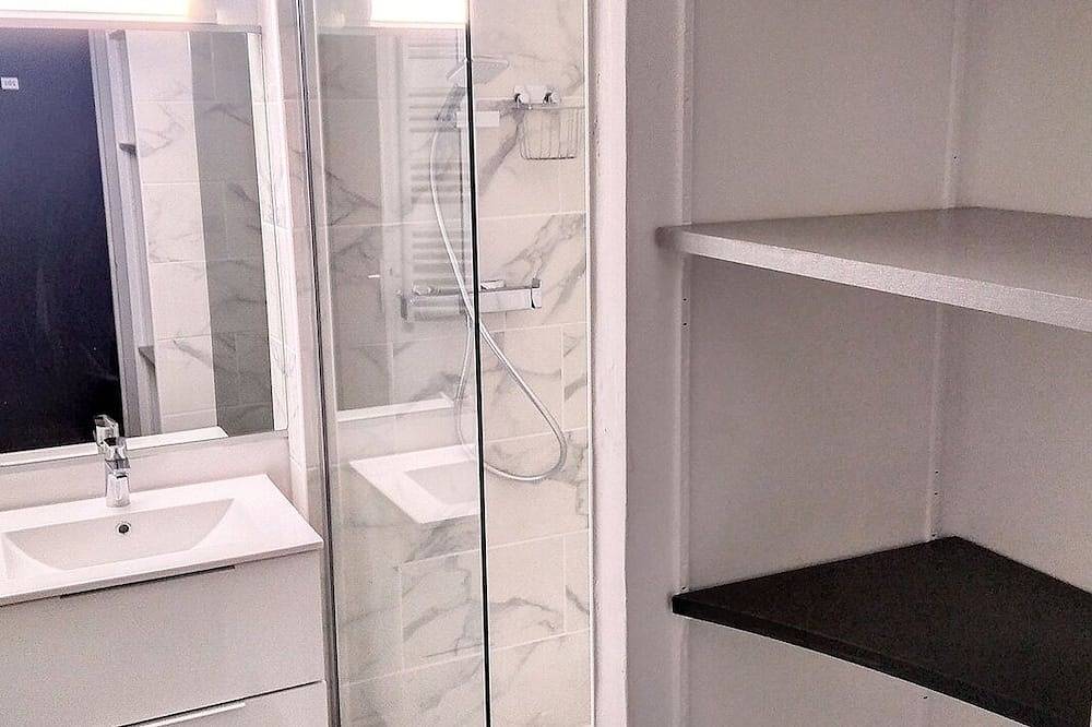 Hel lejlighed, Studio 203 Bord de mer Résidence Graziella in Juan-les-Pins, Antibes