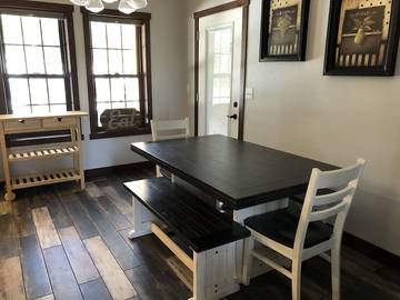 Glamping for 6 Guests in Black Hills, South Dakota, Picture 4