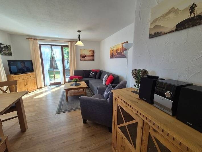 Ferienwohnung für 4 Personen, mit Terrasse und Garten sowie Sauna - 1
